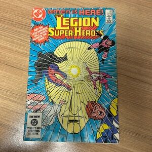Great Condition 1984 Comic Book The Legion of Super Heroes